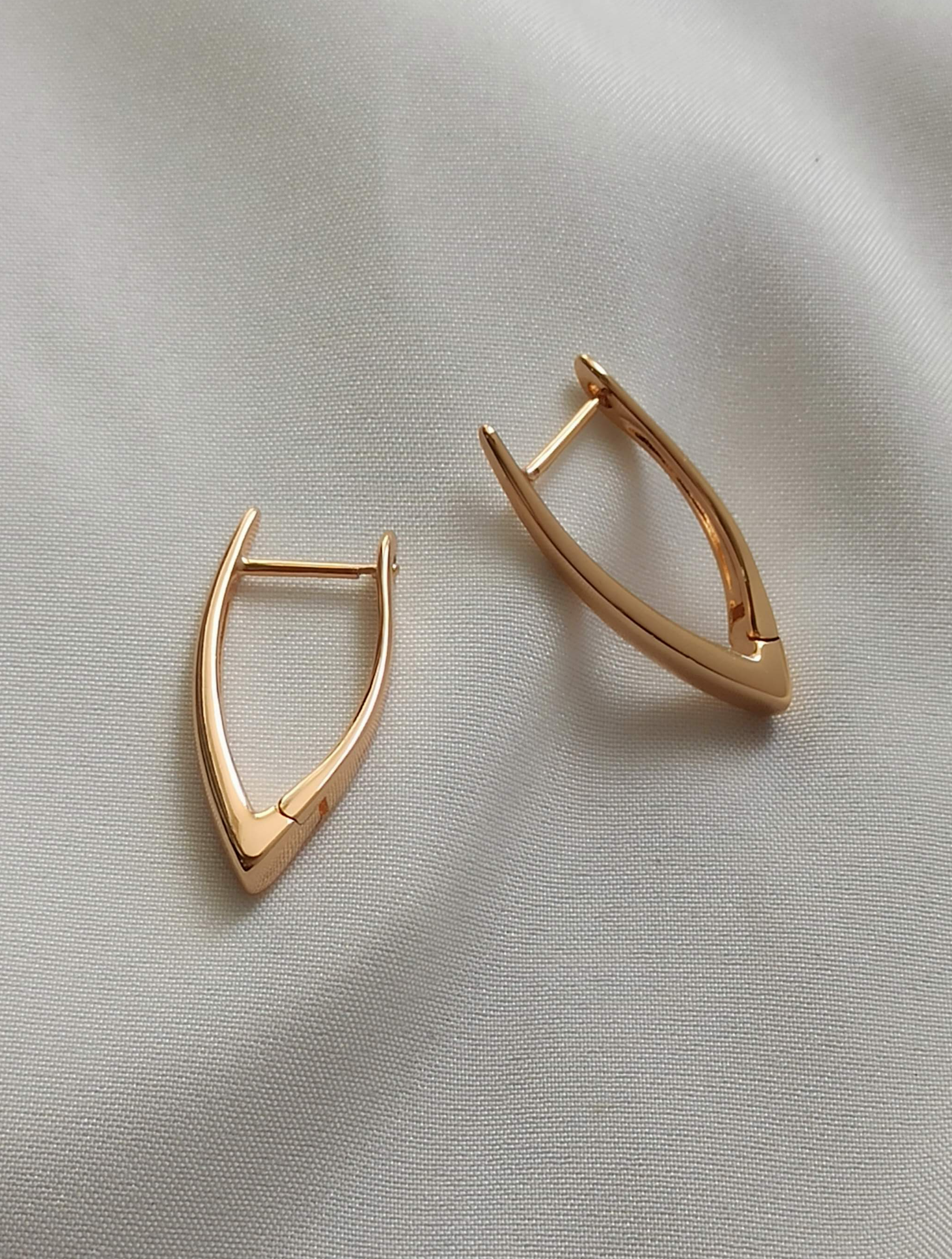 گوشواره تیز ژوپینگ
